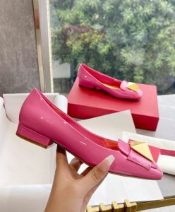 Valentino Garavani one Stud Patent Leather Ballet Flats-6