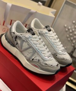 Valentino Unisex Lace And Mesh Lacerunner Sneaker-3