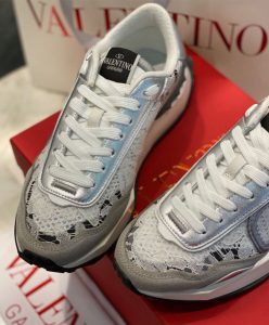 Valentino Unisex Lace And Mesh Lacerunner Sneaker-7
