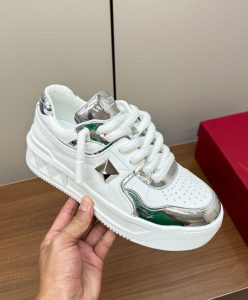 Valentino Unisex One Stud XL Womens Lambskin Sneakers White-4
