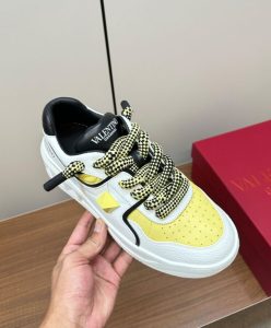 Valentino Unisex One Stud Xl Nappa Leather Low-Top Sneaker-5