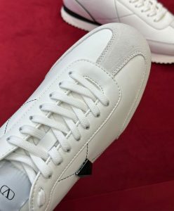 Valentino Unisex Stud Around Low-Top Calfskin And Nappa Leather Trainer-8