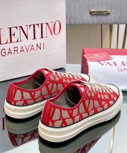 Valentino Unisex Toile Iconographe Totaloop Low-Top Sneaker-8