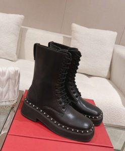 Valentino Womens Rockstud Calfskin Combat Boot With Matching Studs 50MM Black-5