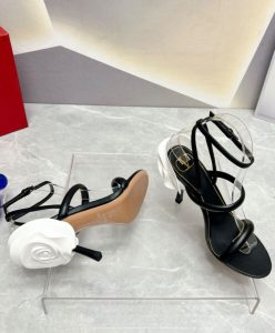 Valentino Womens Roserouche Sandal 1959 In Calfskin 100MM Black-10