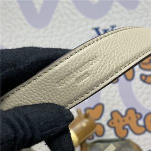 Flore M12140 Galet-6.jpg