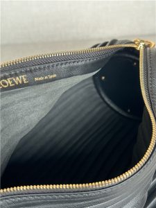 Loewe Bracelet Pouch 9751 Black-10.jpg