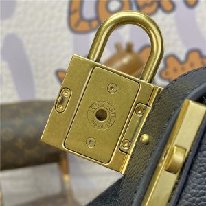 Low Key Bumbag M11429 Black-8.jpg