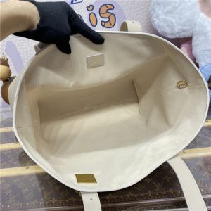 Low Key Cabas MM M25341 White-13.jpg