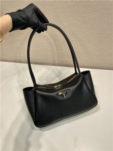 Medium Leather Handbag 1BA444 Black-3.jpg
