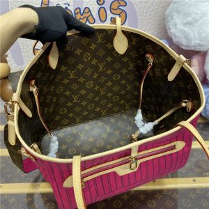Neverfull Bandouliere Inside Out MM M12257-11.jpg