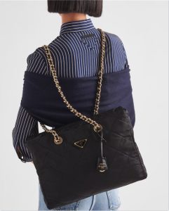 Prada Re-Edition 1995 Chaine large Re-Nylon bag 1BG467 Black-10.jpg