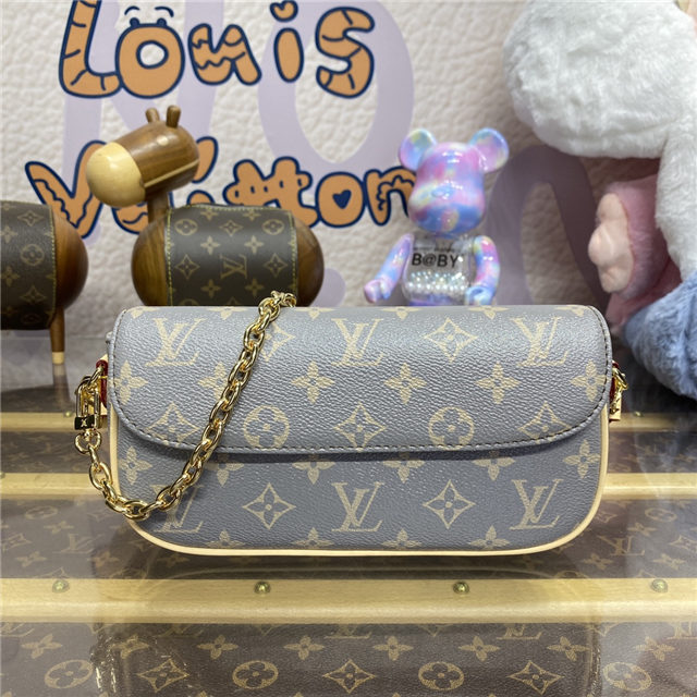 Louis Vuitton Wallet on Chain Ivy M12778