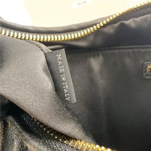 Wander Matelasse L Hobo Bag 5BC108 Black-9.jpg