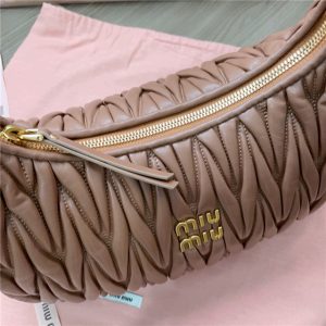 Wander Matelasse L Hobo Bag 5BC108 Cognac-7.jpg