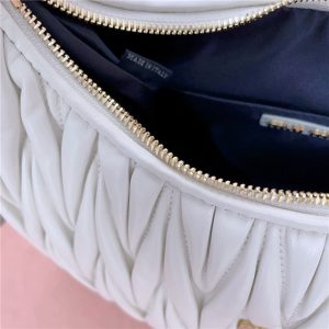 Wander Matelasse L Hobo Bag 5BC108 White-9.jpg