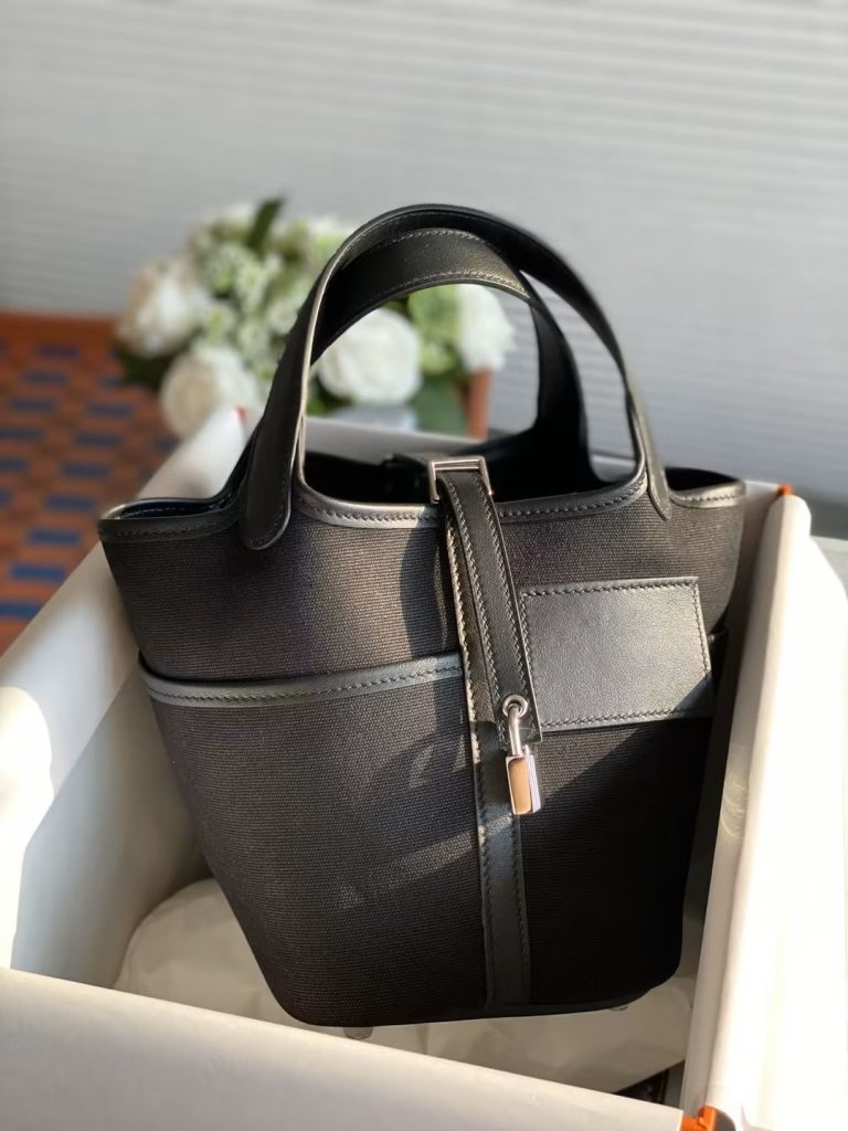 Hermès Picotin Cargo 18