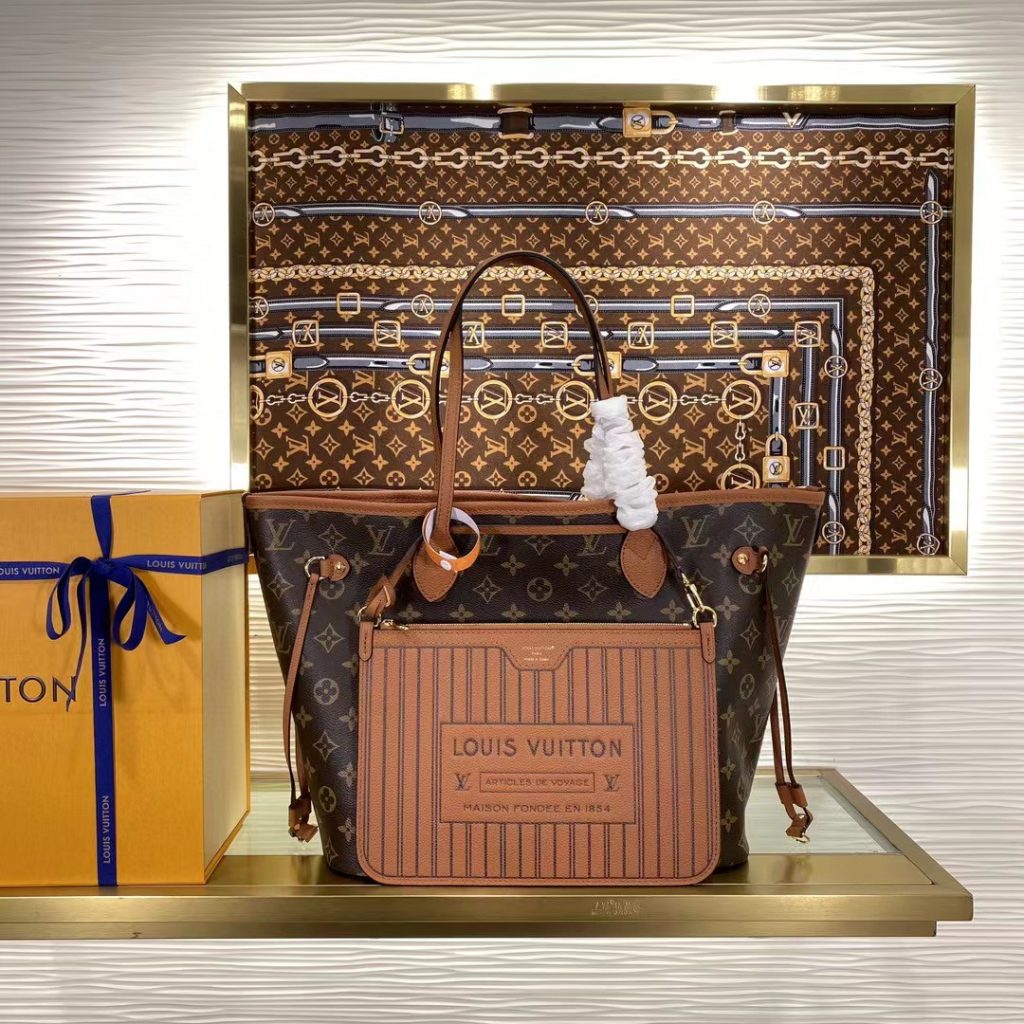 Louis Vuitton Neverfull Inside Out MM M12061