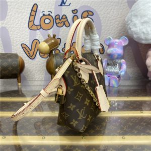 Lockit BB M12019-2.jpg