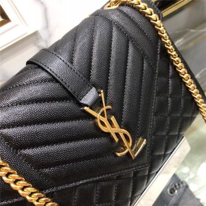 Medium Envelope Chain Bag 8208 BlackGold-5.jpg