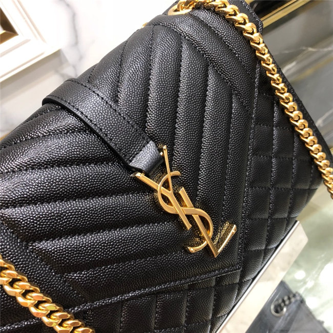 Medium Envelope Chain Bag 8208 BlackGold-5.jpg