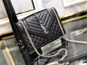 Medium Envelope Chain Bag 8208 BlackSilver-4.jpg