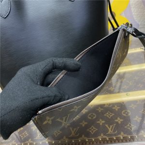 Neverfull MM M11930 Black-7.jpg