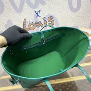 Neverfull MM M12195 Green-11.jpg