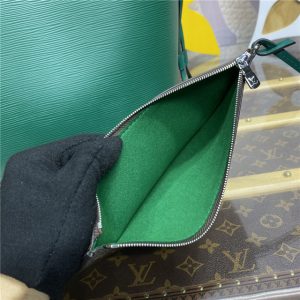 Neverfull MM M12195 Green-7.jpg