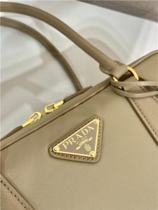Prada Re-Edition 1978 Medium 1BB115 Beige-8.jpg