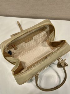 Prada Re-Edition 1978 Medium 1BB115 Beige-9.jpg