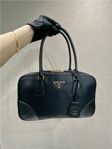 Prada Re-Edition 1978 Medium 1BB115 Black-2.jpg