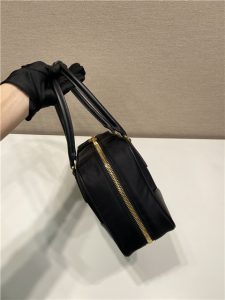 Prada Re-Edition 1978 Medium 1BB115 Black-6.jpg