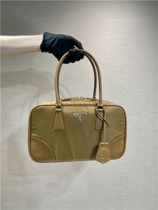 Prada Re-Edition 1978 Medium 1BB115 Cork Beige-2.jpg