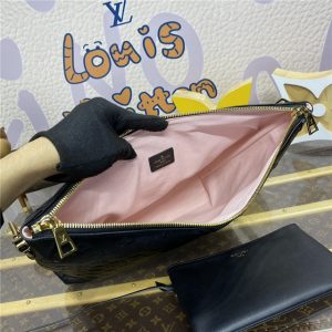 Coussin Hobo MM M12068 Black-9.jpg