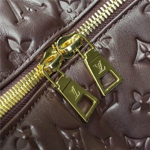 Coussin Hobo MM M12072 Chocolat-5.jpg