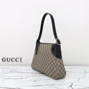 GG Emblem Large Shoulder Bag 815217 Black-2.jpg
