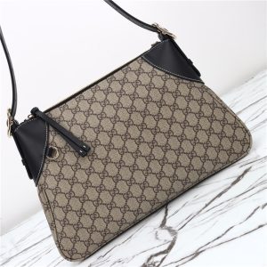 GG Emblem Large Shoulder Bag 815217 Black-4.jpg