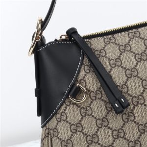GG Emblem Large Shoulder Bag 815217 Black-6.jpg