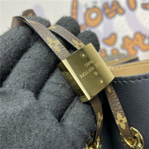 LV Bloom PM M13843 Black-7.jpg