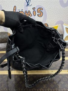 Noe Trunk PM M13484 Black-10.jpg