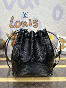 Noe Trunk PM M13484 Black-3.jpg