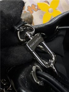 Noe Trunk PM M13484 Black-8.jpg