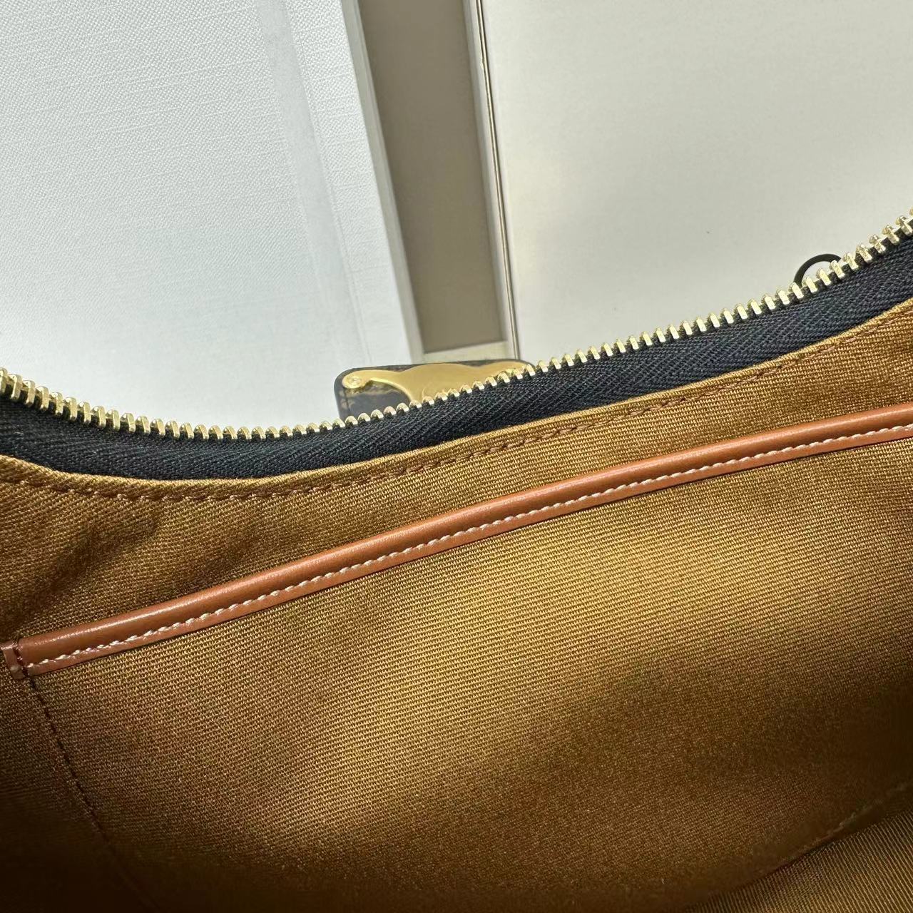 Ava Bag IN Triomphe Canvas and calfskin-10