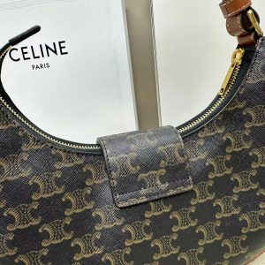 Ava Bag IN Triomphe Canvas and calfskin-7