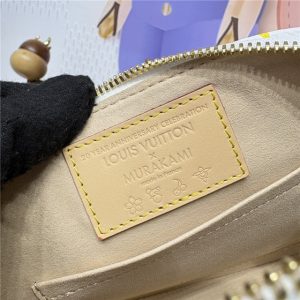 LV x TM Alma BB M13078-12.jpg