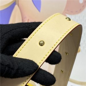 LV x TM CarryAll PM M13661-7.jpg