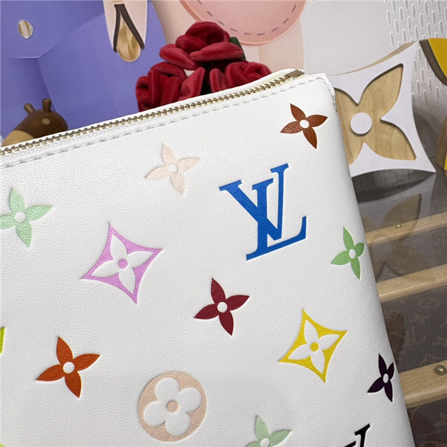 LV x TM Coussin PM M13233-6.jpg