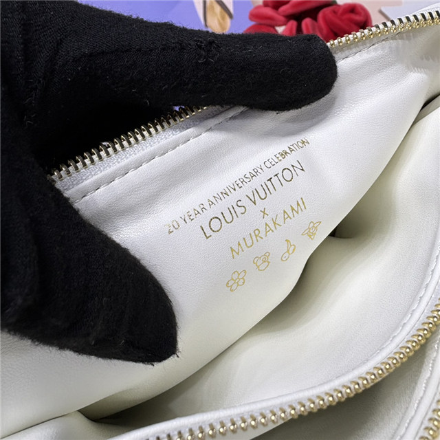 LV x TM Coussin PM M13233-9.jpg