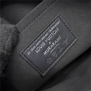 LV x TM OnTheGo East West Chain M13260-10.jpg